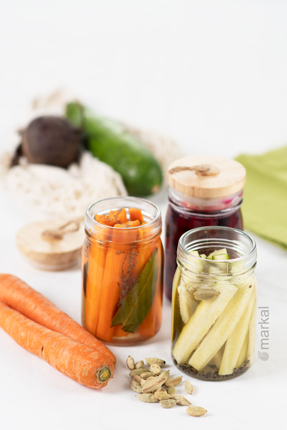 Mélanger Les Légumes Et Les Aliments Isolés Sur Fond Gris