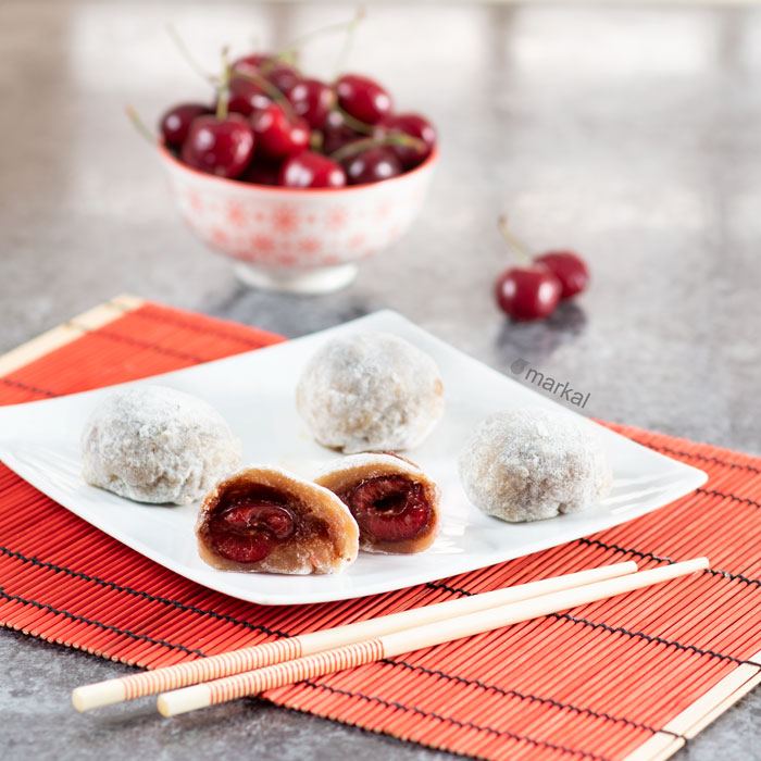 Cherry mochis with hazelnut paste