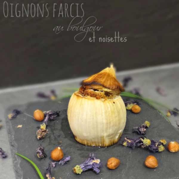 Oignons farcis au boulgour et aux noisettes