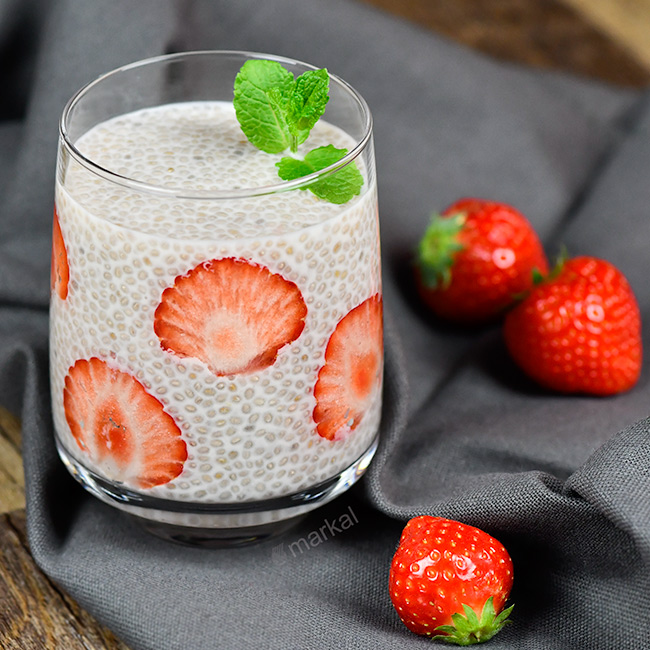 Graines de chia blancs aux fraises