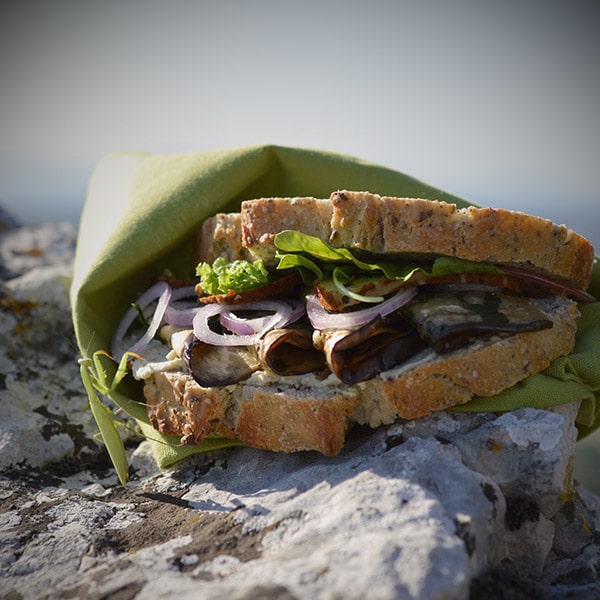 Sandwich aux céréales et graines