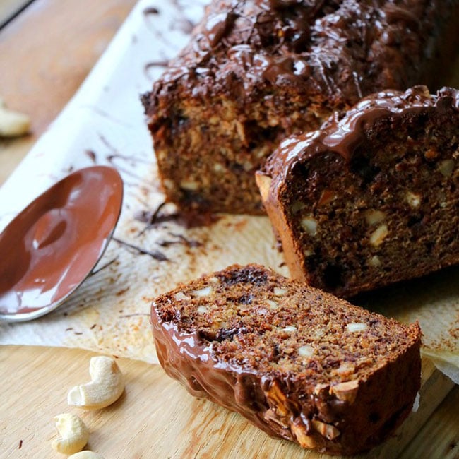 Banana bread au chocolat, sarrasin et cajou