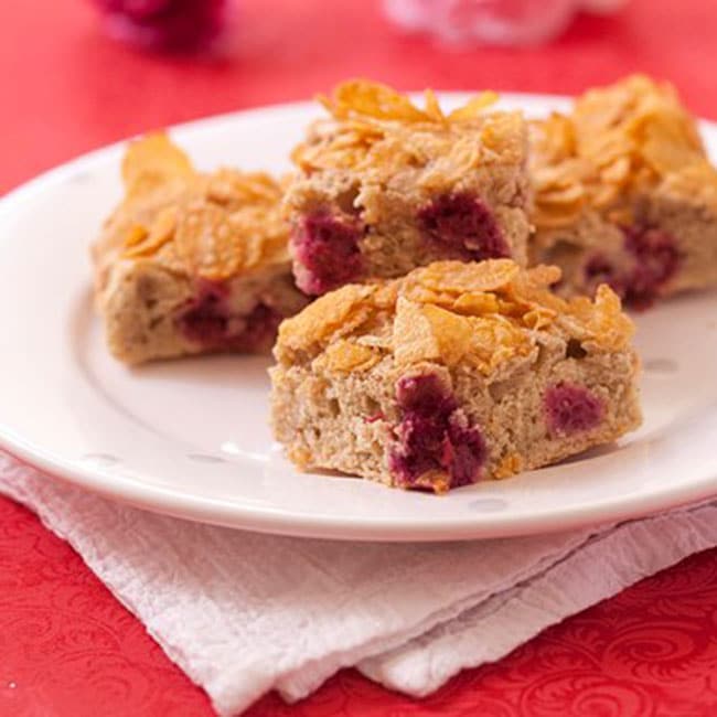 Gâteau aux framboises et corn flakes