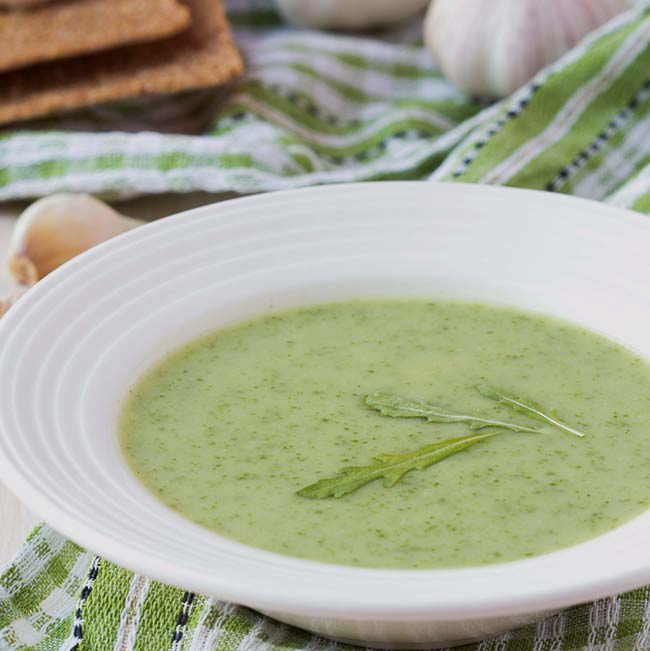 Potage de pois cassés à la Coriandre