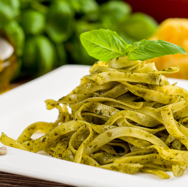 Tagliatelles au pesto