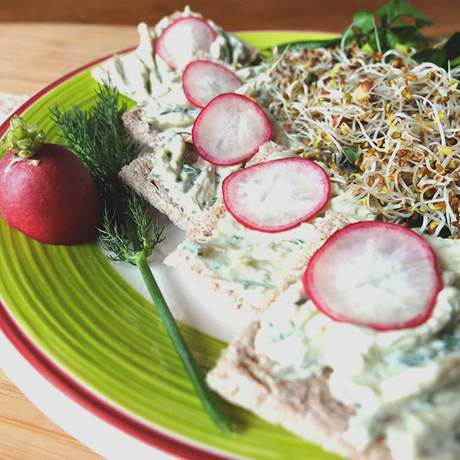 Tartinade de tofu au fenouil et aux câpres