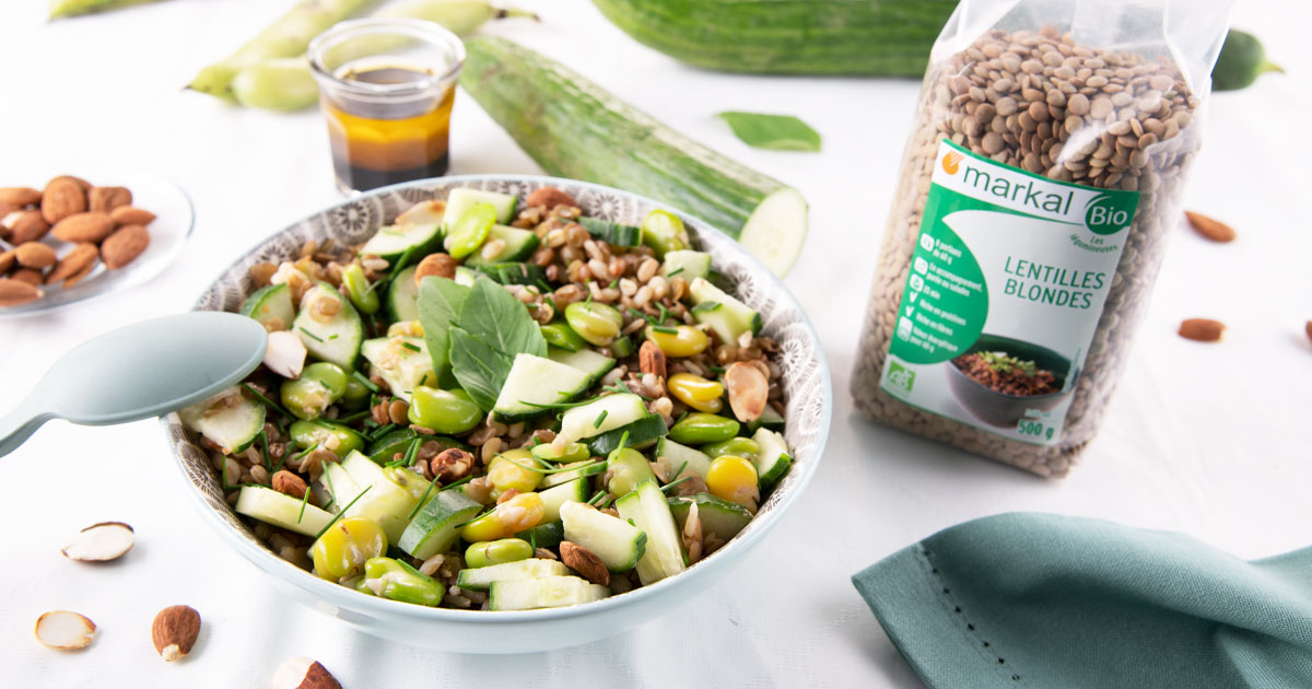 Salade composée au mélange de 4 céréales, lentilles et légumes verts