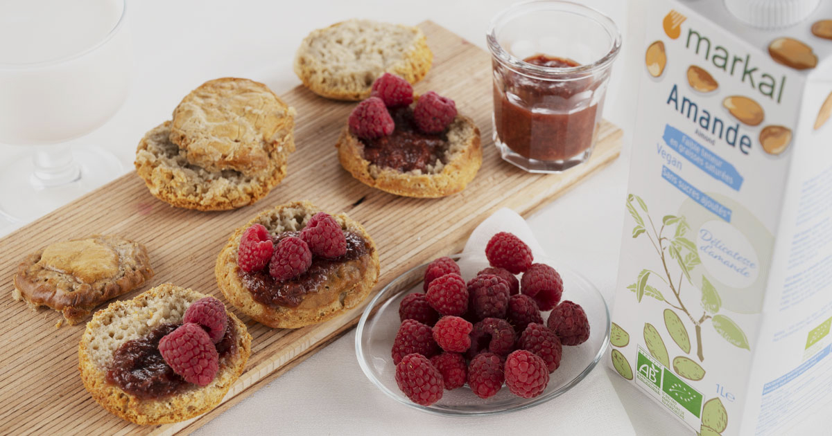 Crumpets et sa compotée de fruits rouges